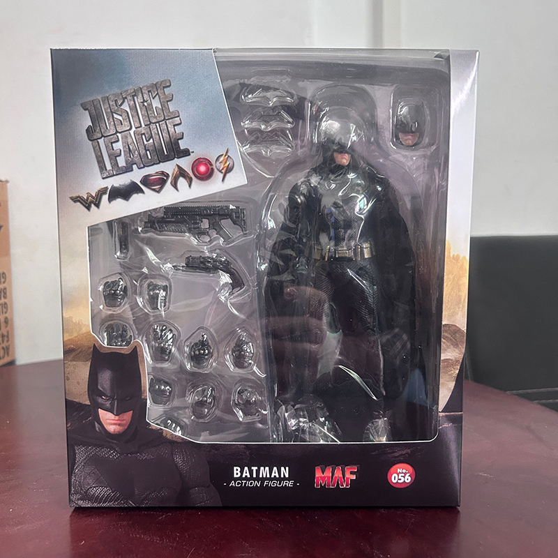 Model Kit Eva 01 - Figuur Justice League Bruce Wayne Batman