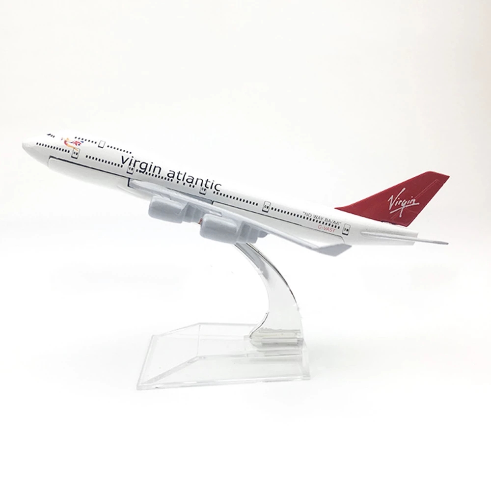 16CM Speelgoedvliegtuigen B747 - Model Kit Medabots recensie en prijs