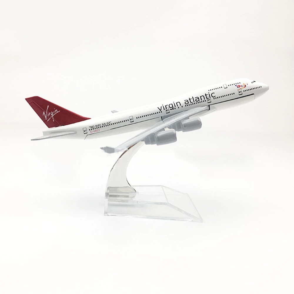 16CM Speelgoedvliegtuigen B747 - Model Kit Medabots recensie en prijs